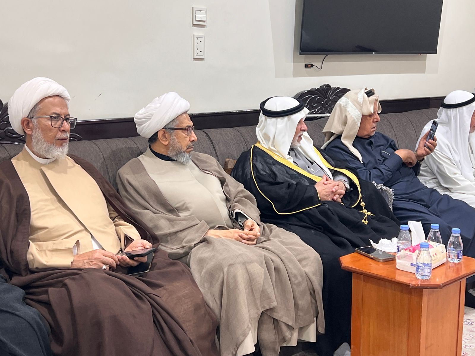 ���� ������� 19 �����